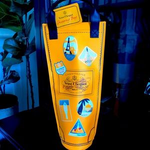 VEUVE CLICQUOT insulated “Shopping Bag” bottle ice jacket